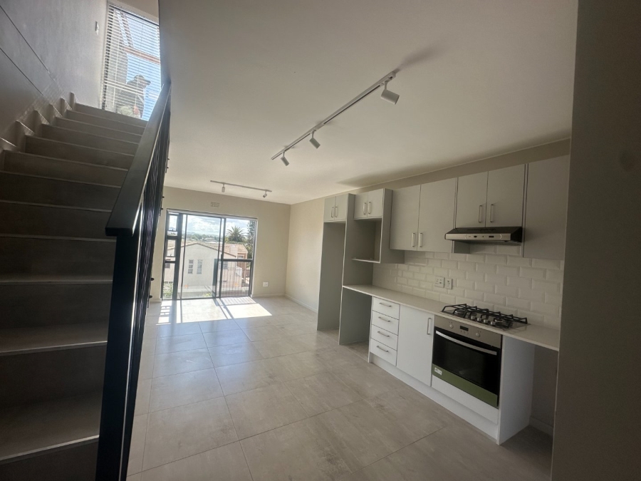 1 Bedroom Property for Sale in Table View Western Cape